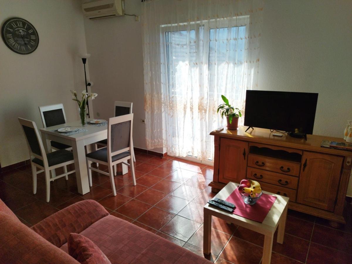 Milka Apartment Kotor Kültér fotó